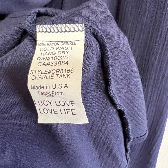Love Lucy tank top Navy NWT sz S shark bite hem soft Lightweight v-Neck flowy - Picture 10 of 10